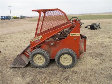 gehl 2500 skid steer manual|gehl 2500 skid steer specifications.